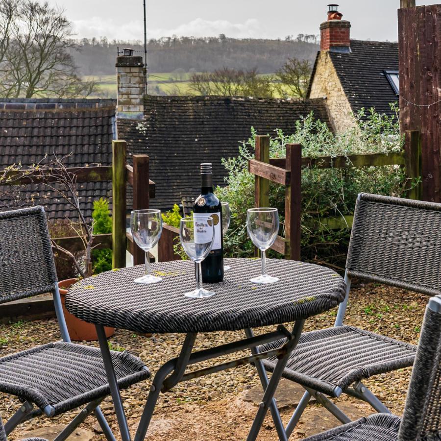 Teasel Cross Cottage, Painswick Страуд Екстериор снимка