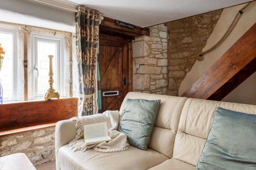 Teasel Cross Cottage, Painswick Страуд Екстериор снимка